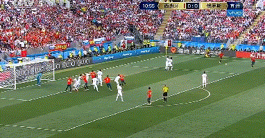 英超联赛中 英超联赛中