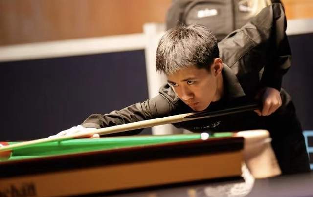 库兹马在湖 库兹马在湖