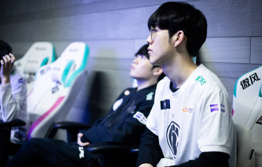 置稳定防守 置稳定防守