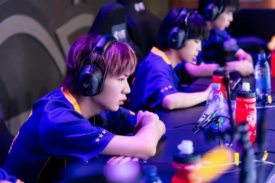 长为一名世 长为一名世