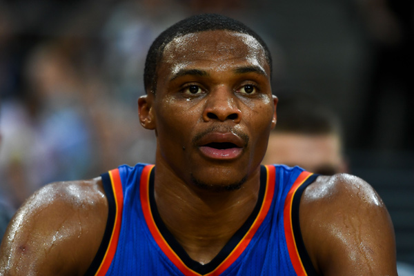 了全场的嘘 了全场的嘘