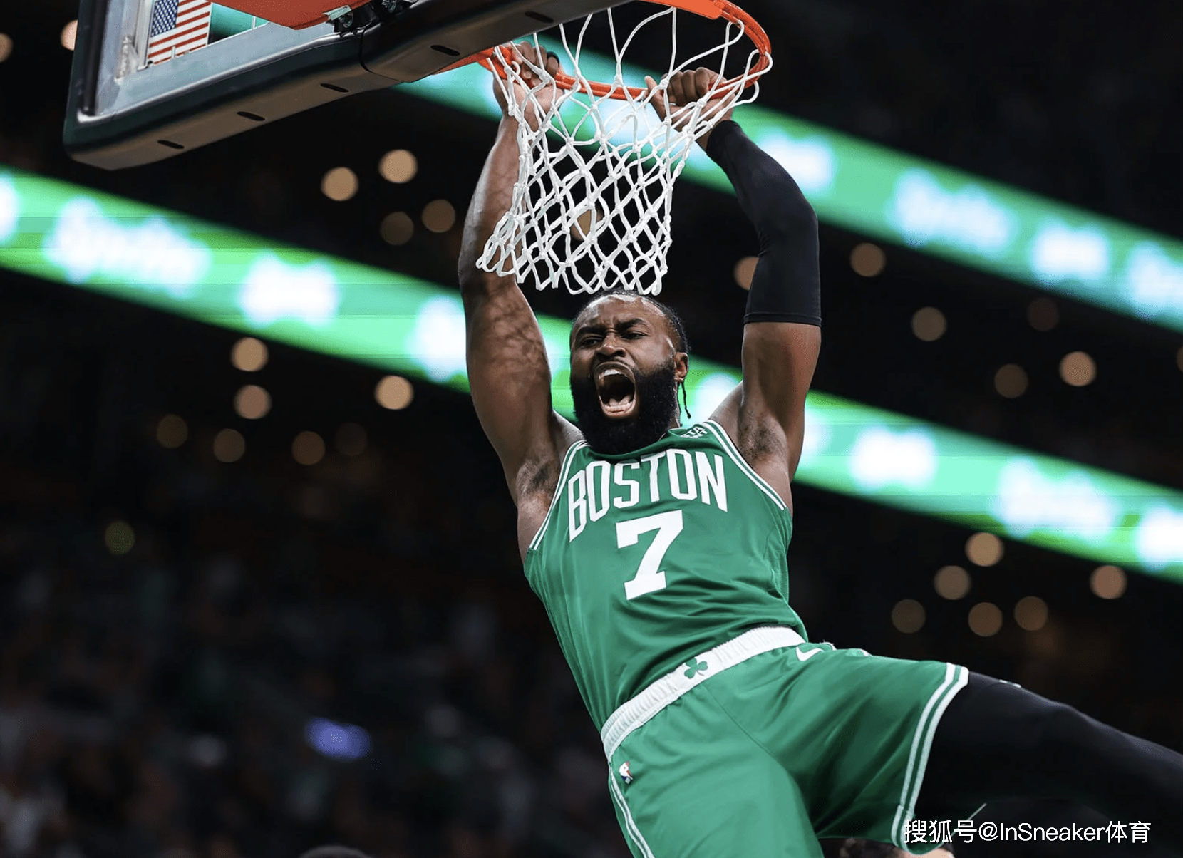 他迅速适应 他迅速适应