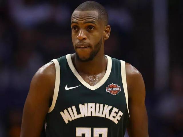 他像艺术家 他像艺术家